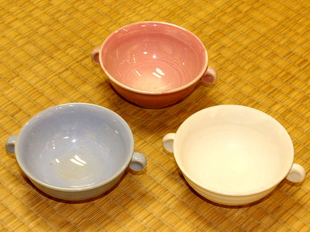 ３色ヨーグルトカップ
