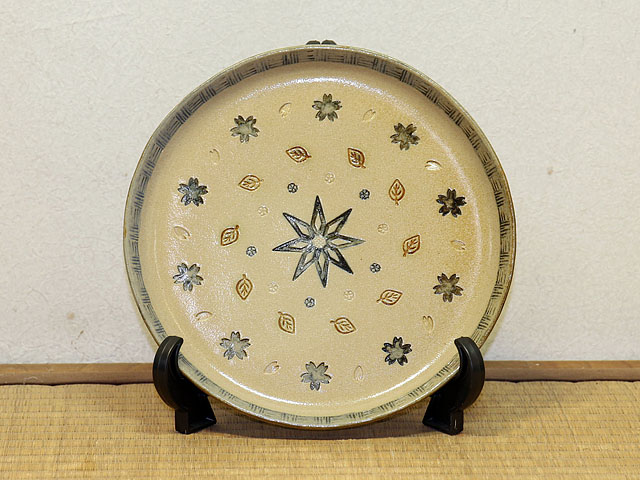花紋皿 リーフ